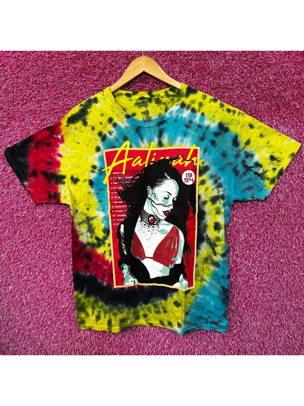 Aaliyah Green Blue Queen of Rnb Tie Dye Tshirt size Large